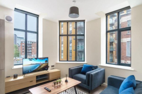 Bright 2 Bedroom Apartment in Central Manchester